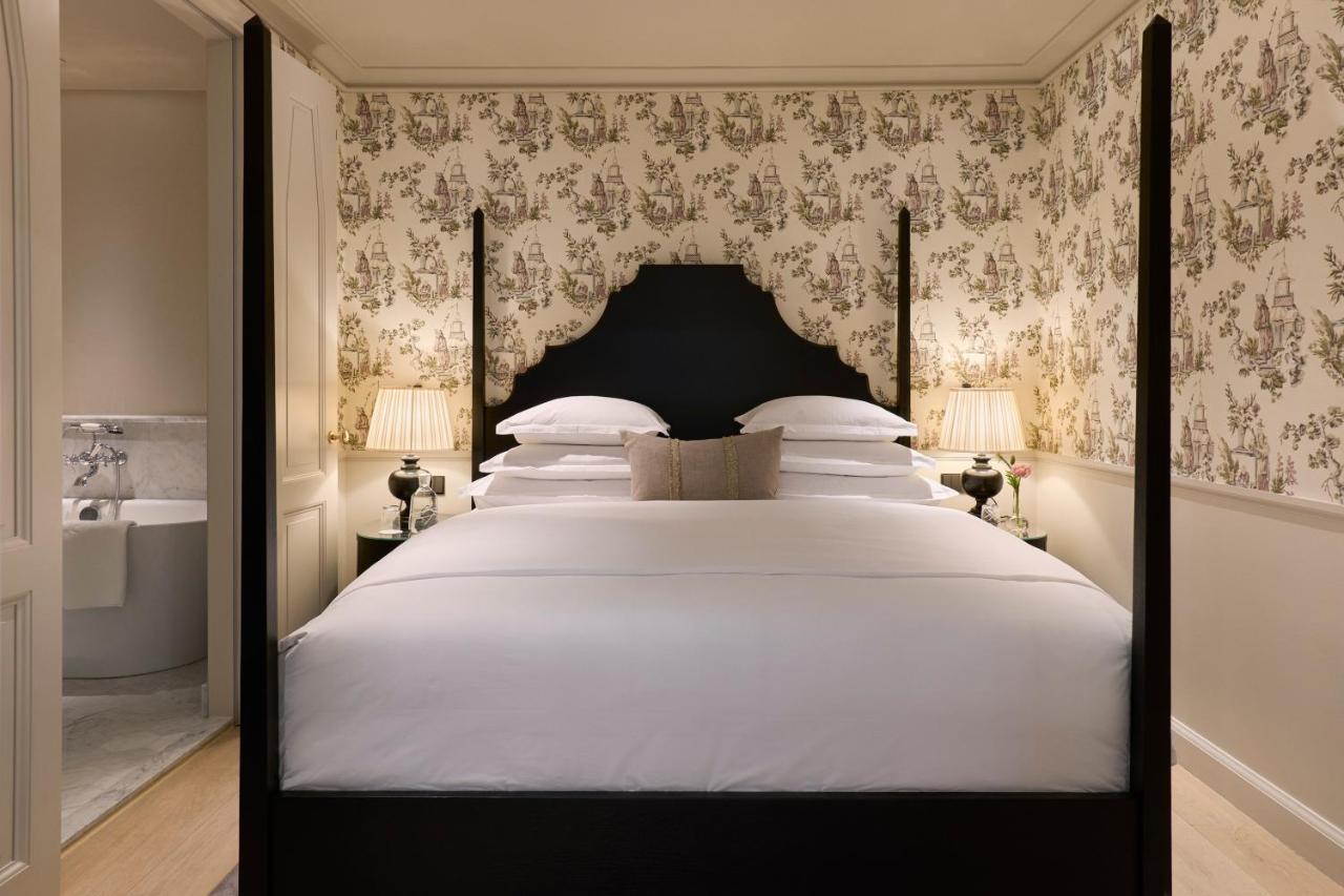 Villa Dagmar Stokholm Dış mekan fotoğraf A bedroom at The Ivy Hotel